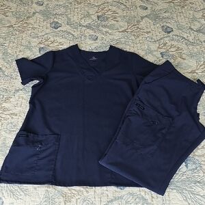 Jockey Women's Navy Scrub Set